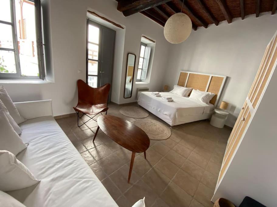 Venghera Naousa Apartment In The Heart Of Naousa Exterior photo